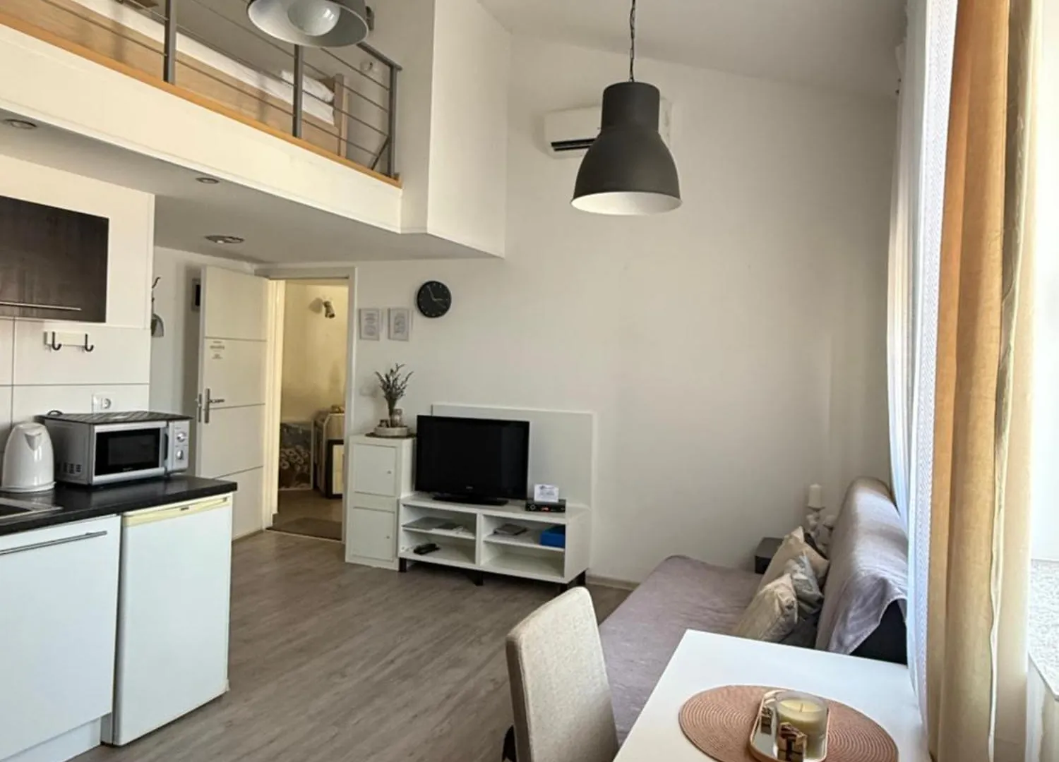 Downtown Apartments 풀라